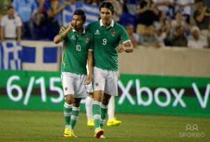 Moreno Martins (d) es el segundo boliviano que renuncia a su selecci&oacute;n; antes lo hizo Ronald Raldes.