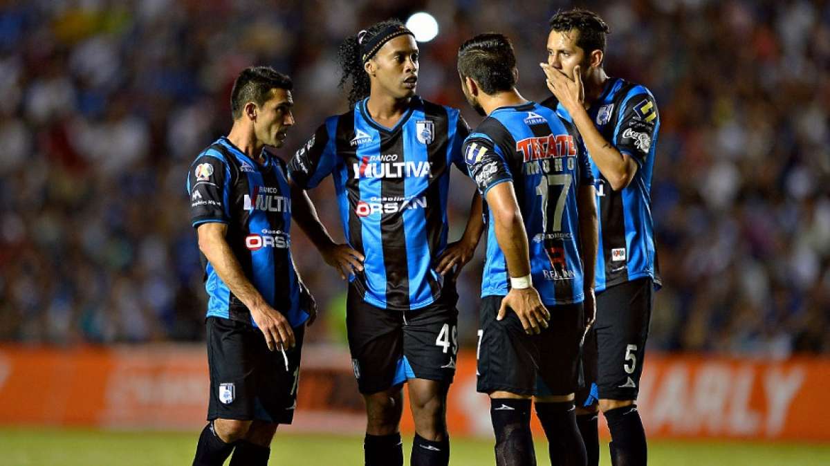 Quer&eacute;taro y Ronaldinho finiquitan contrato tras hechos de indisciplina