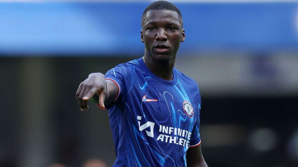 El volante ecuatoriano Mois&eacute;s Caicedo no fue incluido en el '11 ideal' de la FIFA. 