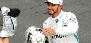 Hamilton firm&oacute; su d&eacute;cima 'pole' de la temporada y elev&oacute; a 82 su propio r&eacute;cord hist&oacute;rico de primeros puestos en parrilla en la F1.