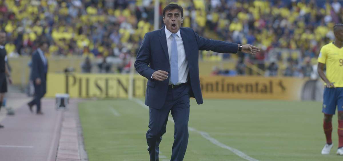 Quinteros afirma que ante Bolivia se mantendr&aacute; el juego ofensivo de la &lsquo;Tri&rsquo;