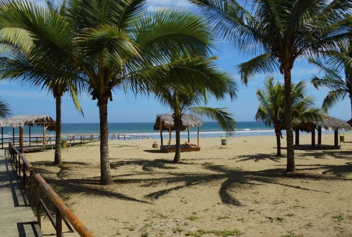 ¿Cuántos feriados le quedan a Ecuador?