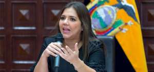 El 4 de diciembre pasado, Mar&iacute;a Alejandra Vicu&ntilde;a oficializ&oacute; su renuncia al cargo de Vicepresidenta de la Rep&uacute;blica, a causa de las denuncias.