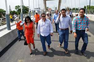 Puente de acceso al norte de Babahoyo habilitado