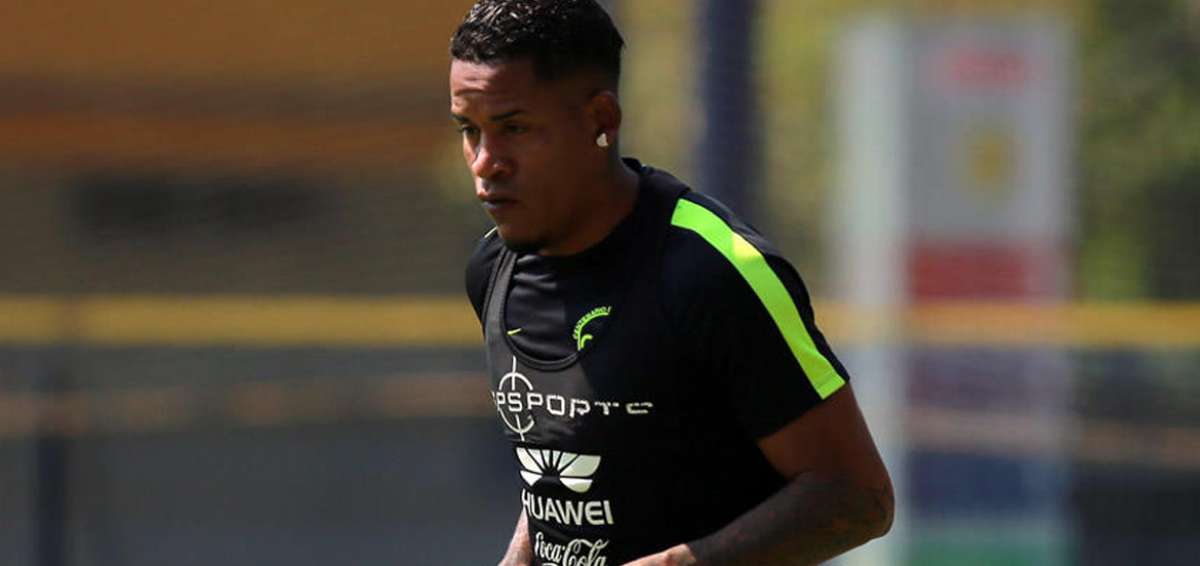 Arroyo finiquit&oacute; contrato con Am&eacute;rica