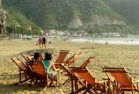 12 playas ubicadas en Manabí, Esmeraldas y Santa Elena se encuentran con alerta roja.