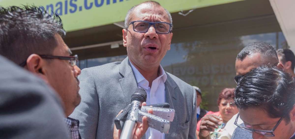 El Segundo Mandatario luego de su intervenci&oacute;n ante los legisladores de AP.