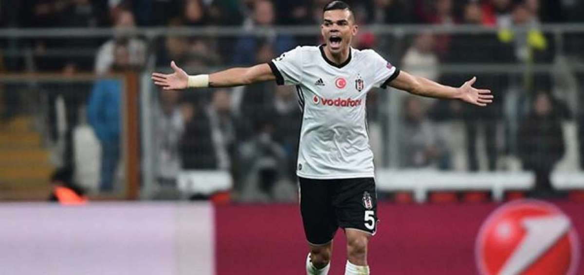 En Turqu&iacute;a, los campeones de Europa Pepe y Quaresma viven una segunda juventud
