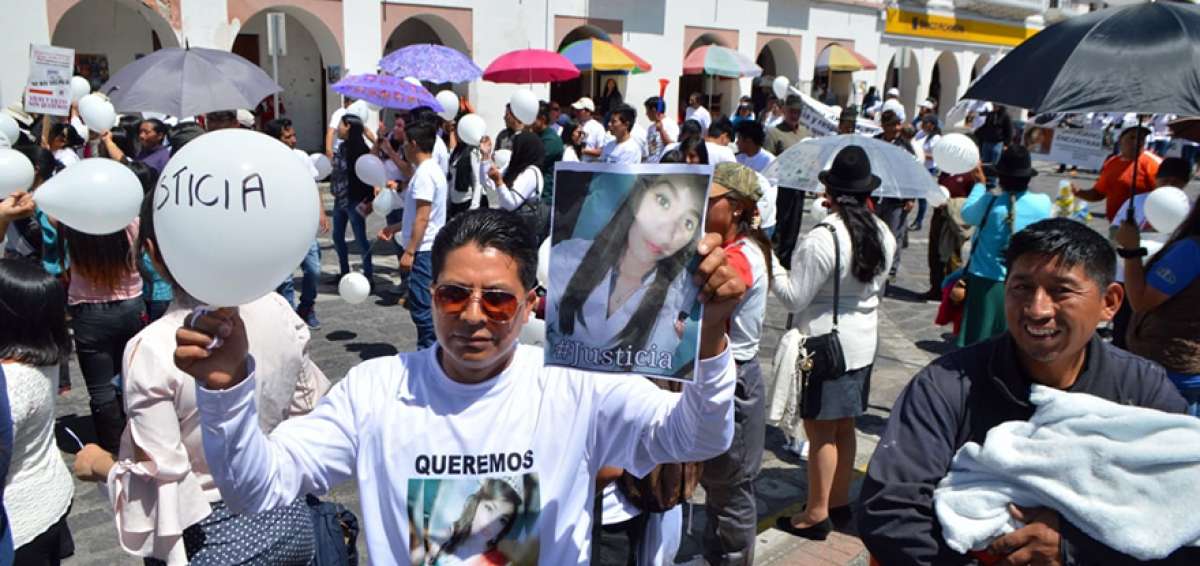 En la marcha anterior, realizada en abril de 2019, la ciudadan&iacute;a exig&iacute;an que se clarifiquen los femicidios y que se de m&aacute;s seguridad.