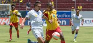 Aucas se estrena contra V&eacute;lez Sarsfield en la Sudamericana