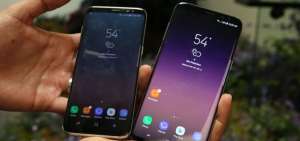 Samsung lanza una actualizaci&oacute;n tras los problemas de pantalla del Galaxy S8