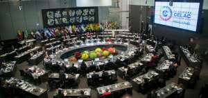 Previo a la cita de mandatarios, la Celac celebrar&aacute; el martes su reuni&oacute;n de cancilleres que revisar&aacute; la "Declaraci&oacute;n de Punta Cana" y 19 declaraciones especiales que firmar&aacute;n los presidentes y jefes de delegaci&oacute;n.