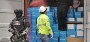 Los narcos violentaron la seguridad de contenedor que transportaba palmito en conserva e ingresaron sacos con bloques de coca&iacute;na.