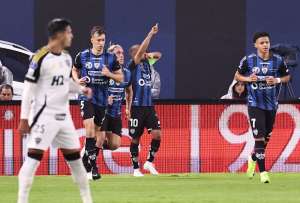 Se escapó en el último suspiro: Independiente pagó caro y el Mineiro celebra el empate