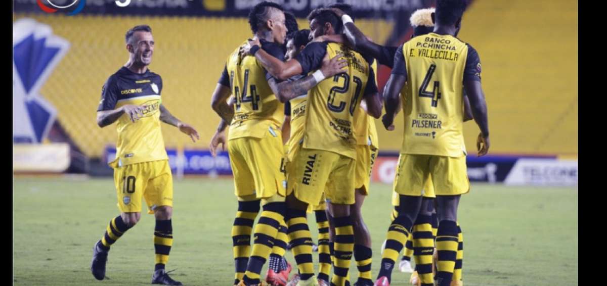 Con el marcador 1-0, Barcelona gana a Delf&iacute;n