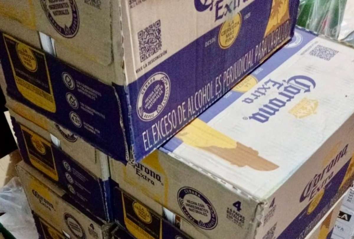 Centenares de cervezas de contrabando fueron decomisadas en operativos aduaneros