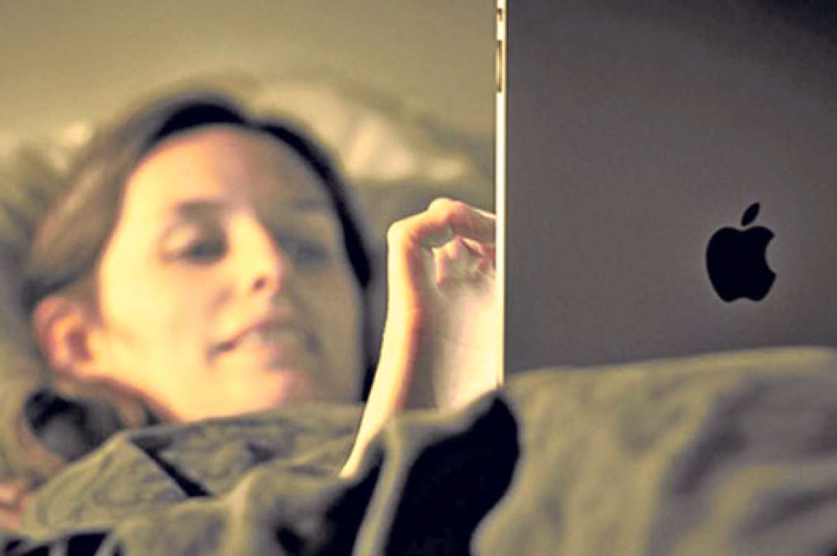 Los m&eacute;dicos recomiendan adecuar horarios para que el uso de los dispositivos no interfiera con el descanso. Foto: Tomada de Internet