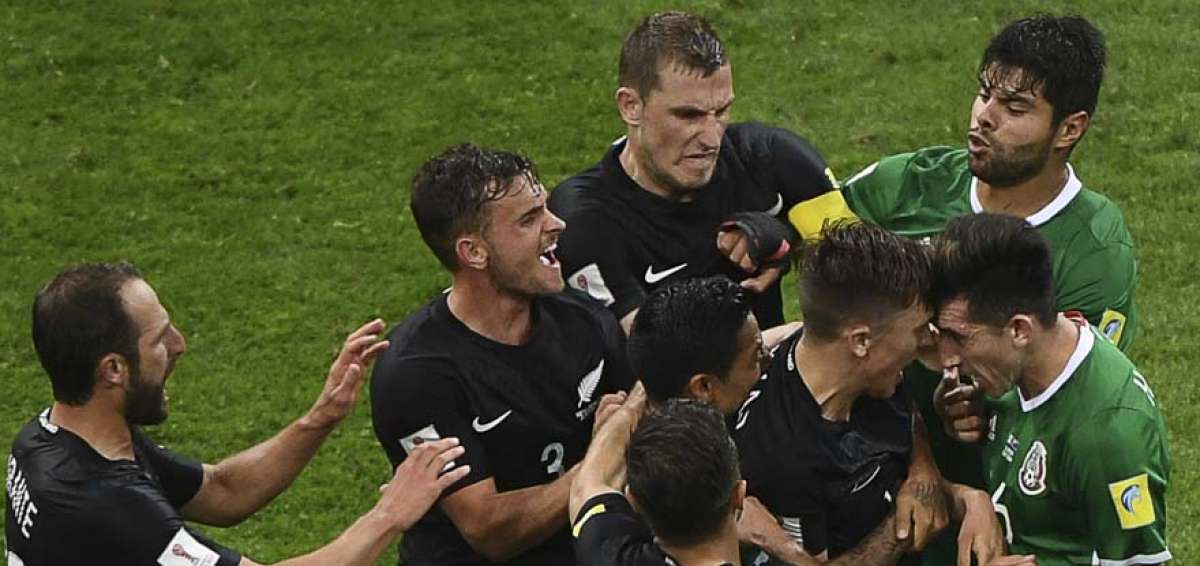 M&eacute;xico sufre pero remonta a Nueva Zelanda y se acerca a las semifinales