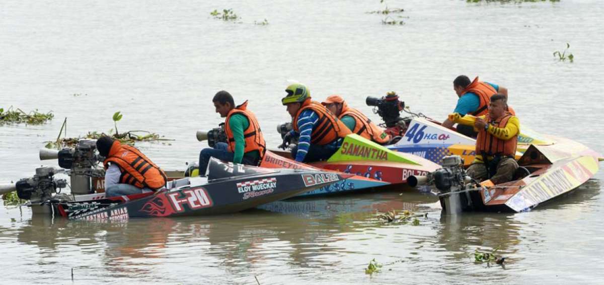 Los participantes partieron desde el Malec&oacute;n 2000 de Guayaquil y luego de un poco m&aacute;s de una hora arribaron a Vinces, donde se premi&oacute; a los ganadores.