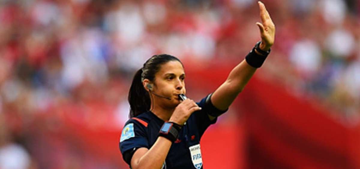 Por primera vez una mujer arbitrar&aacute; un partido del Campeonato Uruguayo de f&uacute;tbol