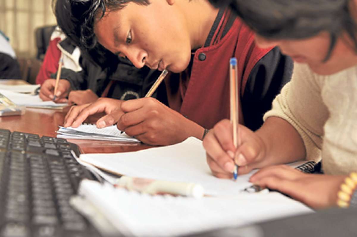 Las diferencias en el acceso al bachillerato y su terminaci&oacute;n a tiempo aumenta en los grupos &eacute;tnicos del pa&iacute;s, como afroecuatorianos o ind&iacute;genas. Foto: Archivo