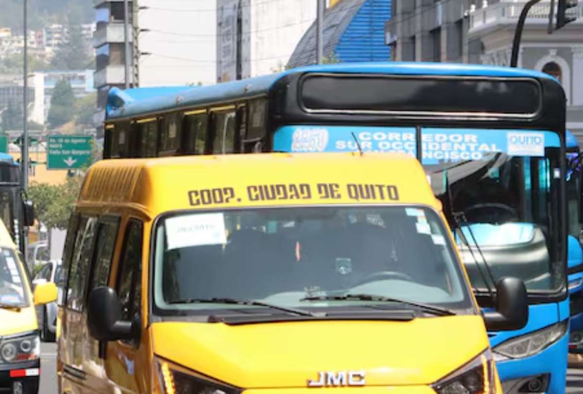 Gobierno otorga bonificación temporal a 53.336 transportistas comerciales