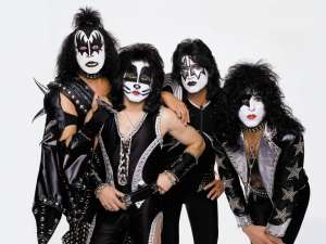 Promotor art&iacute;stico asegura que KISS se presentar&aacute; en Quito en 2015