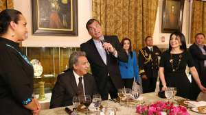 El presidente Rafael Correa agradeci&oacute; el trabajo realizado por Moreno en nombre del pa&iacute;s. FOTO: Presidencia de la Rep&uacute;blica