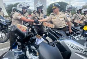 Municipio de Quito entregó 128 motocicletas a la Policía Nacional