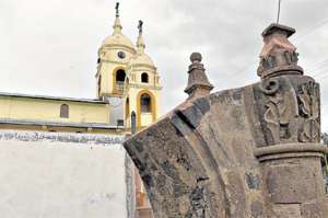 La nueva iglesia Central de Pelileo se edific&oacute; cerca a las ruinas de la anterior que fue destruida por el terremoto del 5 de agosto de 1949. Fotos: Roberto Ch&aacute;vez | El Tel&eacute;grafo