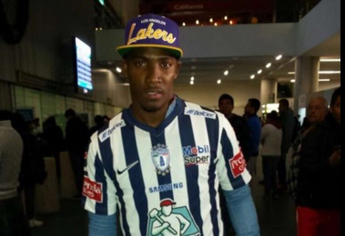 Cristian Penilla lleg&oacute; en diciembre pasado a M&eacute;xico para oficializar su fichaje por el Pachuca. Foto: Archivo