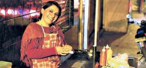 Las mujeres ecuatorianas tienen mayor participaci&oacute;n en el comercio. Muchas son emprendedoras. 