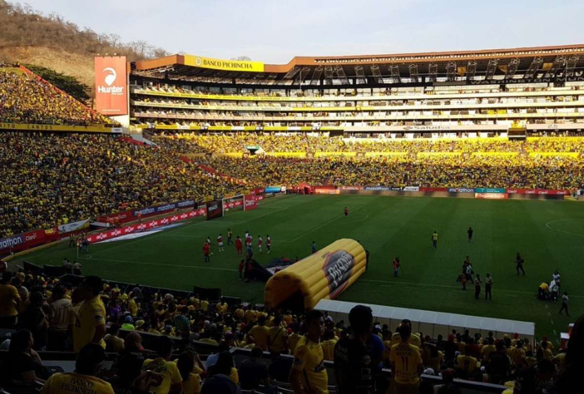 COE Nacional no ha emitido disposiciones sobre partidos de Ecuador y Barcelona