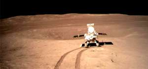 La sonda china Chang&rsquo;e 4 es la primera nave en descender a tierra firme en la zona inexplorada del sat&eacute;lite.