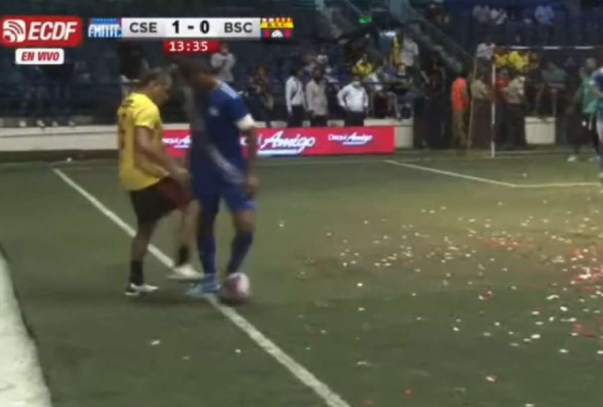 Túnel de José Gavica casi arma pleito en el Clásico del Astillero de las Estrellas