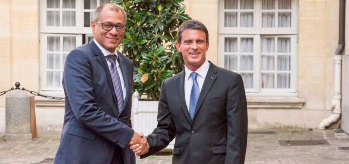 El vicepresidente Jorge Glas (i) se reuni&oacute; con el canciller franc&eacute;s, Manuel Valls.