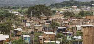 1.725 familias de Monte Sina&iacute; reciben t&iacute;tulos de propiedad de sus viviendas
