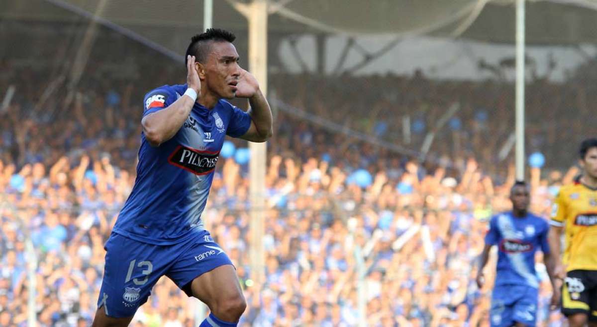 Emelec mantiene la base