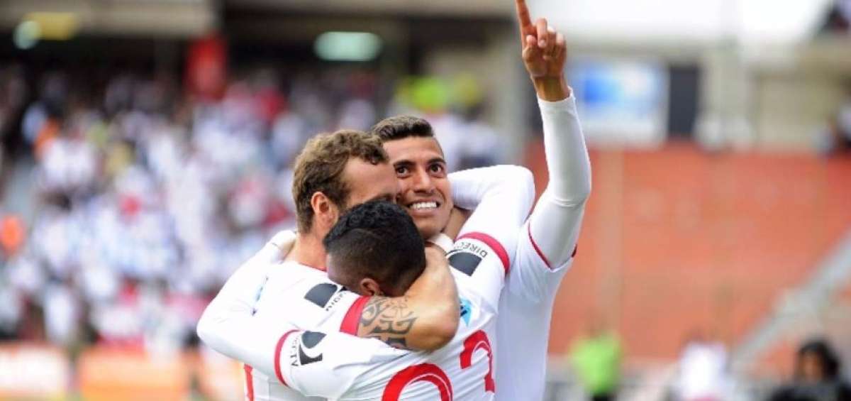 Liga de Quito solicit&oacute; permiso  a la FEF para  retirar mallas