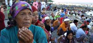 La riqueza acumulada de los 4 m&aacute;s ricos de Indonesia es mayor a 100 millones de pobres