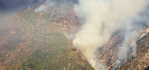No hay alerta de evacuaci&oacute;n en Pomasqui por incendio en el Casitagua