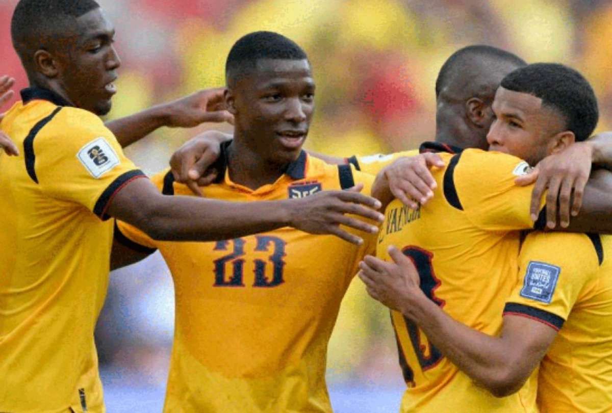 La Tri se concentra en Madrid y confirma su segunda baja