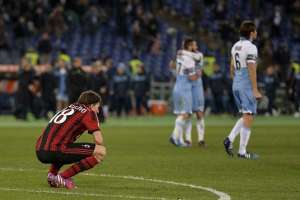 El Milan atraviesa una mala temporada por lo que habr&iacute;a un cambio de director t&eacute;cnico. Foto: AFP