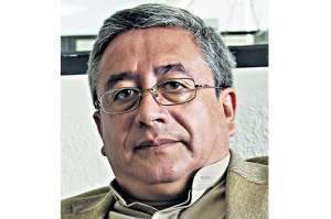 Juan Fernando Ter&aacute;n, acad&eacute;mico de la U. Andina Sim&oacute;n Bol&iacute;var.