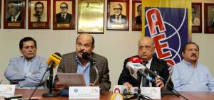 Los principales representantes de AER, presentes en el conversatorio de este martes 21 de agosto, conf&iacute;an en que los planteamientos entregados a la Asamblea sean acogidos.