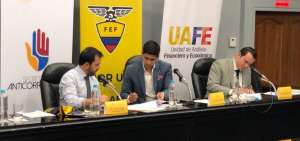 Tres instituciones firman convenio anticorrupci&oacute;n en el f&uacute;tbol ecuatoriano