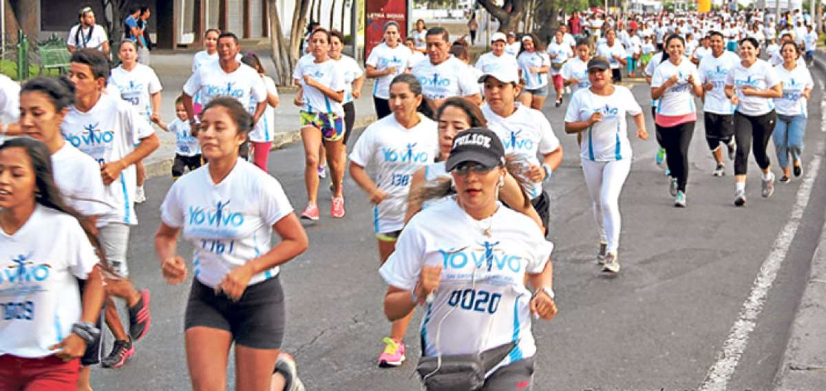 La competencia inici&oacute; a las 07:00 del pasado 28 de junio. Avanz&oacute; por las principales calles de Manta y culmin&oacute; en la Plaza C&iacute;vica. Foto: Cortes&iacute;a Ministerio del Interior