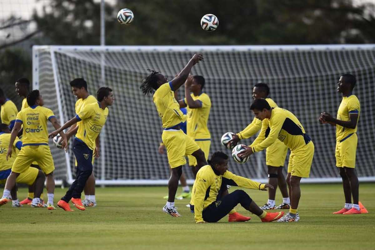Ecuador mantiene su puesto en el Ranking FIFA, Espa&ntilde;a sali&oacute; del top-10