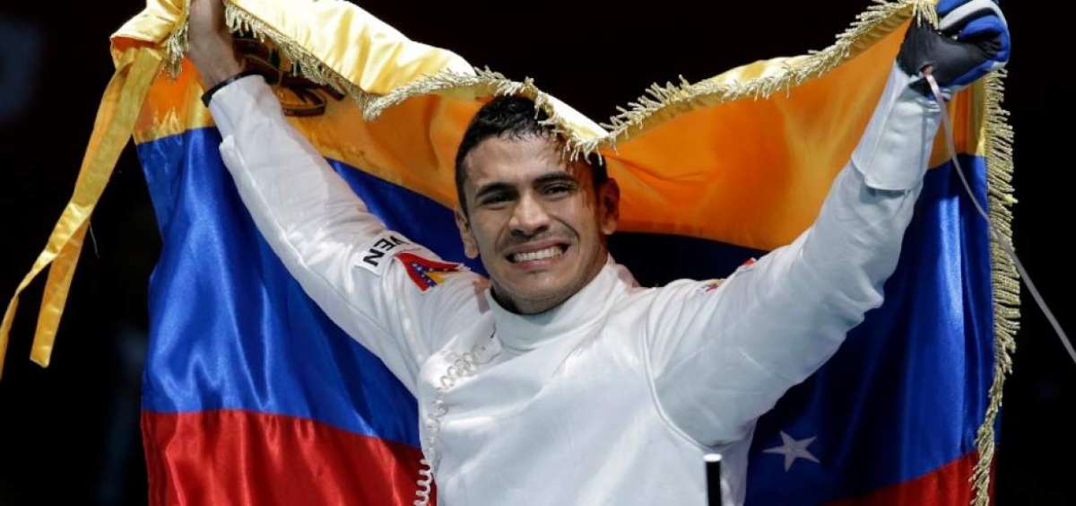 Rub&eacute;n Limardo, campe&oacute;n ol&iacute;mpico de espada en Londres-2012.