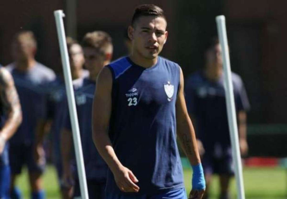 Rol&oacute;n llega a Emelec luego de un acto de indisciplina en V&eacute;lez
